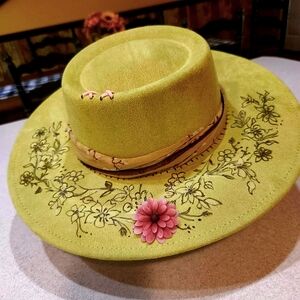 Wide brim hat, burned with applique.